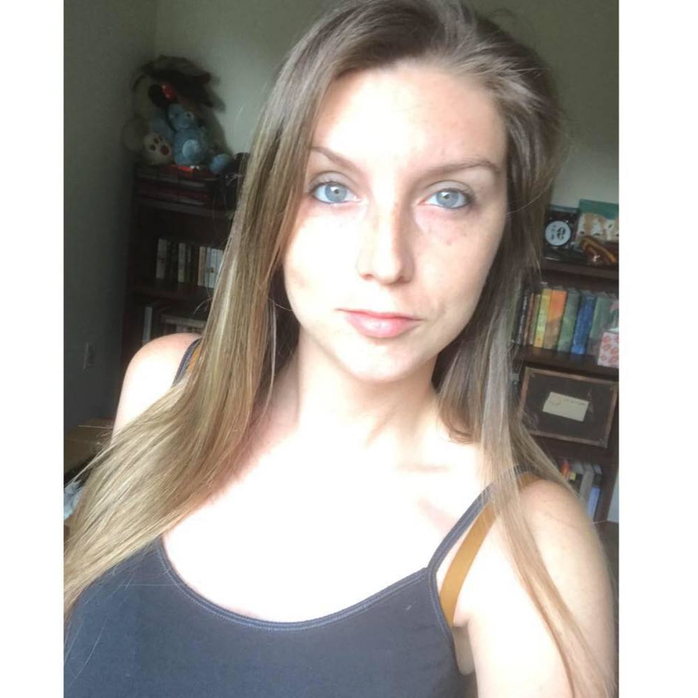 Meet your Posher, Rebecca